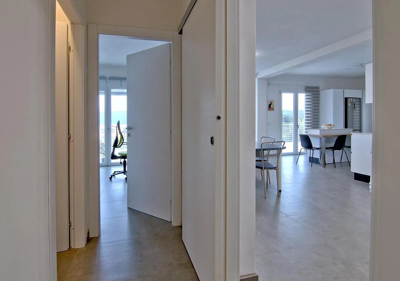 Holiday home Le Maree Villa Bianca San Giovanni  Italy